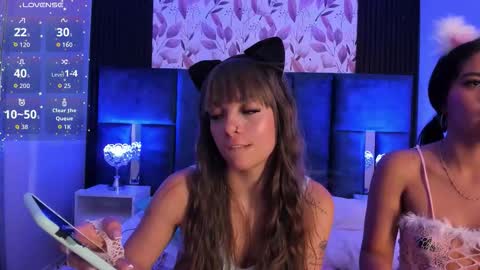 Snapshot of larabrook chatting on 09.19.25 Lara online show from 09.19.25