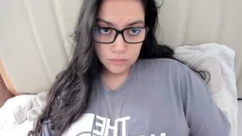 lara online show from 02.27.26