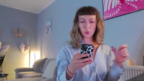 LaraKanes online show from 09.29.25