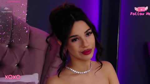 LaraKent online show from 12.13.25