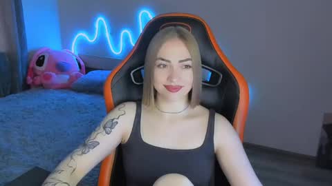 LaraKrein lk online show from 04.18.26