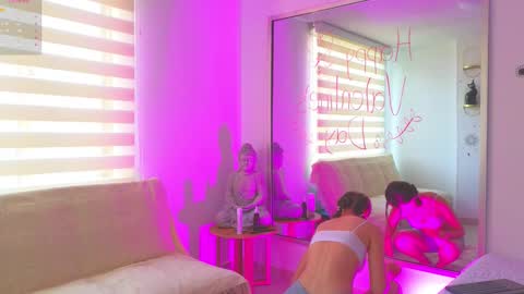 Lara  online show from 02.19.25