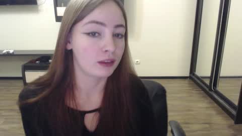 Laralianna online show from 12.09.24