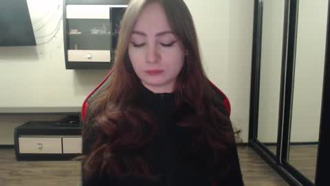 Laralianna online show from 01.08.25