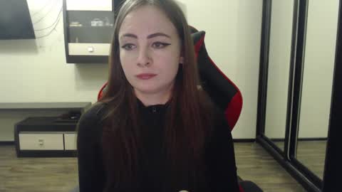 Laralianna online show from 01.11.25