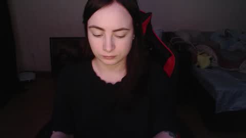 Laralianna online show from 02.05.26