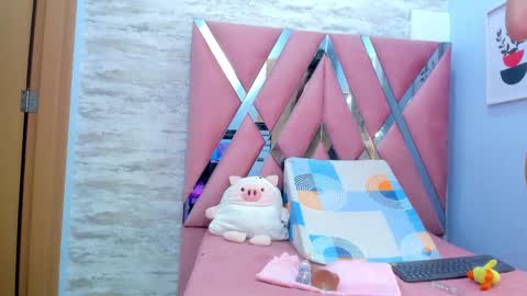 Lara Murphy online show from 01.17.25