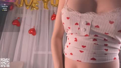 Snapshot of large_ocean chatting on 03.12.25 Rose online show from 03.12.25