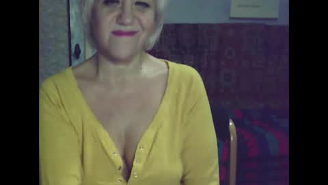 larisaq4ugo24 online show from 01.24.25