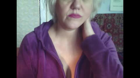 larisaq4ugo24 online show from 02.25.25