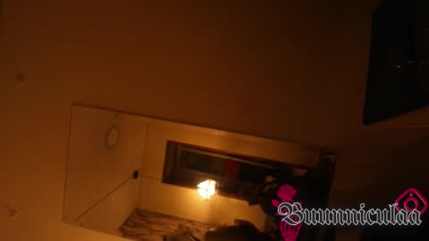  Lari online show from 10.14.25