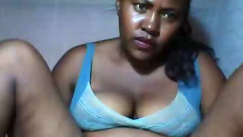 Larissa online show from 03.19.26