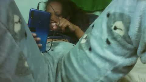 larissa645771 online show from 12.16.25