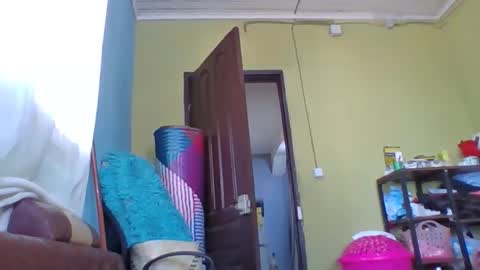 larissa645771 online show from 04.01.26