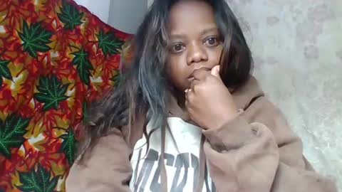 Snapshot of larissa645771 chatting on 06.26.26 larissa645771 online show from 06.26.26