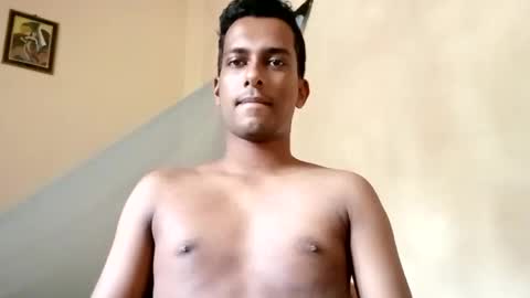 Larry online show from 10.16.25