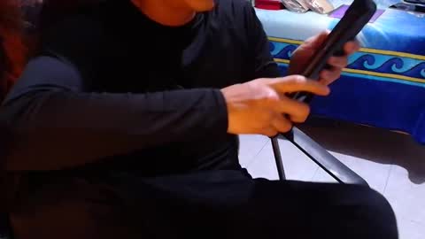 Larry online show from 03.04.26