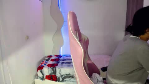 larry online show from 04.10.26