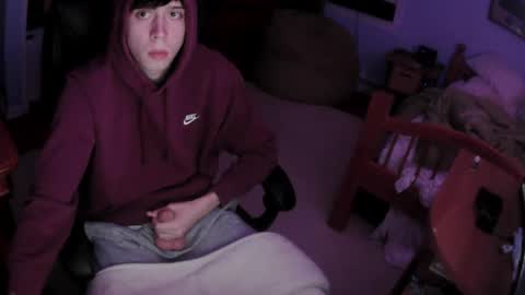 Snapshot of larrymcberran2 chatting on 10.11.25 larrymcberran2 online show from 10.11.25