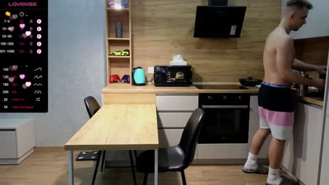 Snapshot of larstar01 chatting on 01.22.25 Lars online show from 01.22.25