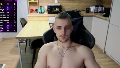 Snapshot of larstar01 chatting on 03.06.25 Lars online show from 03.06.25