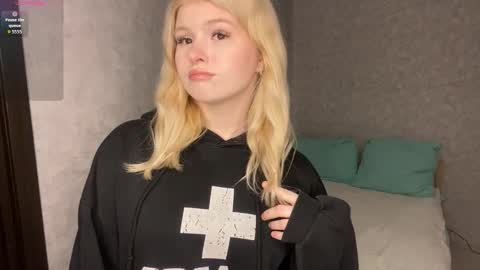 Snapshot of latanyabarthel chatting on 03.14.26 Jay online show from 03.14.26