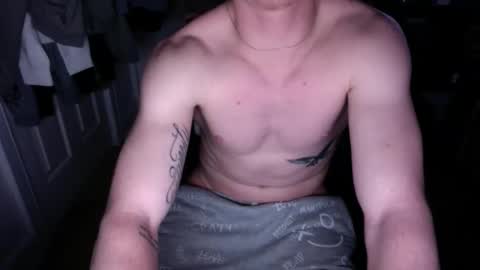 latepleasures online show from 01.08.25