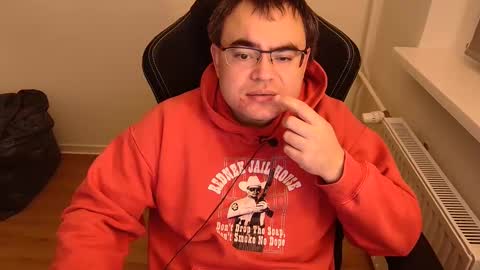 latexboy893 online show from 03.01.26