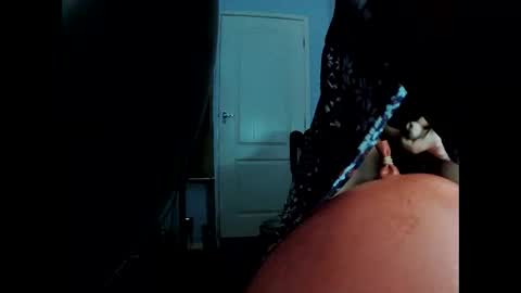 latexchris77 online show from 01.01.25