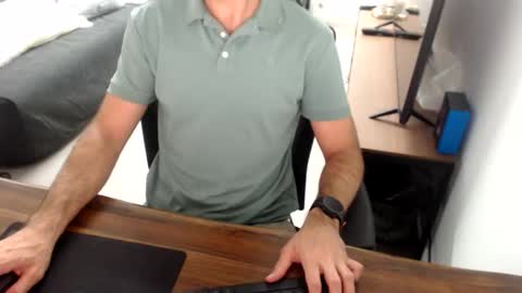 latexdave84 online show from 01.14.26