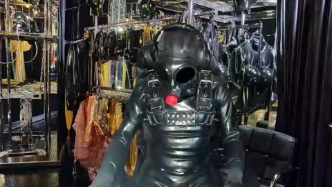 latexlover202 online show from 02.02.25