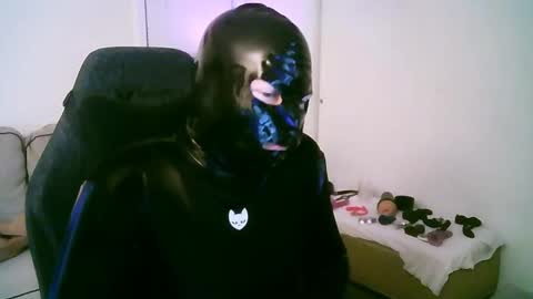 latexminheadroom online show from 05.15.26