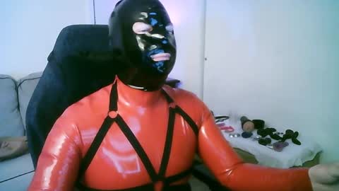 latexminheadroom online show from 05.23.26