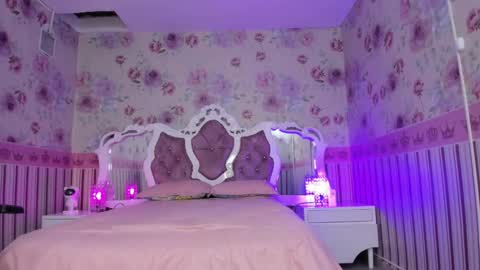 Snapshot of latin_ashley_ chatting on 03.12.25 Valeria online show from 03.12.25