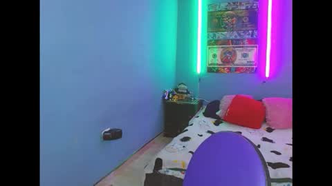 latin_boysxxx_ online show from 10.12.25