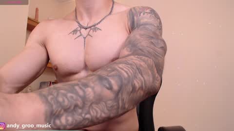 latin_green_eyes_ online show from 01.11.25