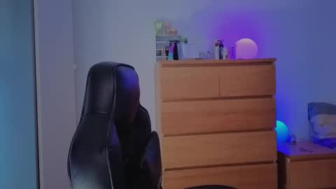  Free OF online show from 10.06.25