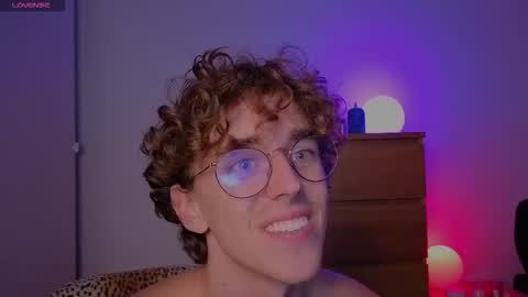  Free OF online show from 10.15.25