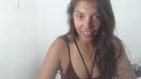 M E G A N  online show from 05.12.26