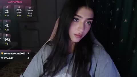 Snapshot of latina_mia chatting on 07.07.26 miiiiiiaaaa online show from 07.07.26