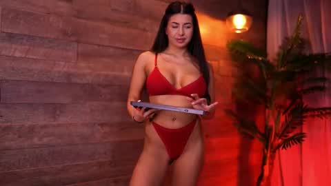 Snapshot of latinaloco chatting on 10.25.25 Latina online show from 10.25.25