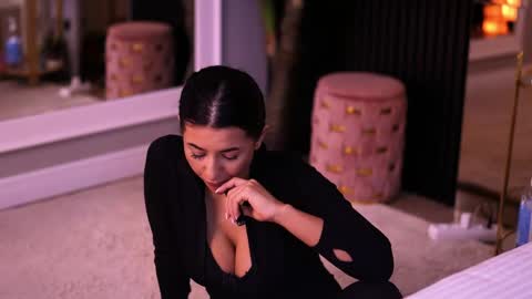 Latina online show from 03.17.26