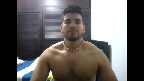 Snapshot of latinbeardcali chatting on 03.27.26 latinbeardcali online show from 03.27.26