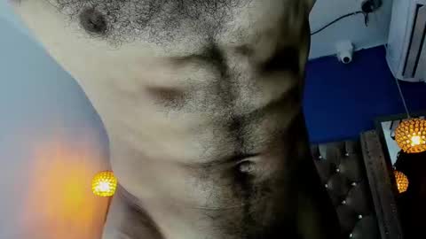 Snapshot of latinhotboys1 chatting on 02.25.25 Zeus online show from 02.25.25