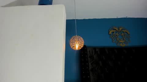 Snapshot of latinhotboys1 chatting on 03.12.25 Zeus online show from 03.12.25