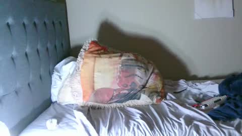 latinincognito online show from 12.03.25