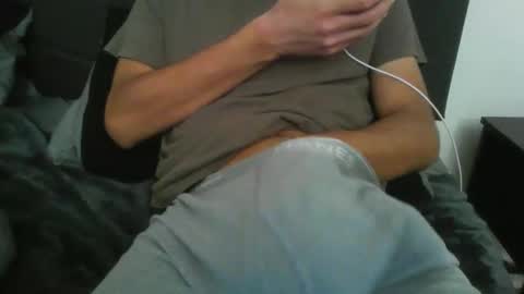 latinman7945 online show from 04.20.26