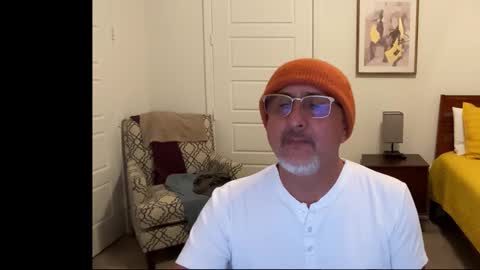 QS - INDEPENDENT MODEL online show from 01.11.26