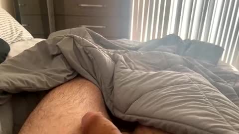 Snapshot of latinpapi85 chatting on 10.13.25 Latinpapi85 online show from 10.13.25