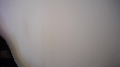 lau_24 online show from 02.27.25